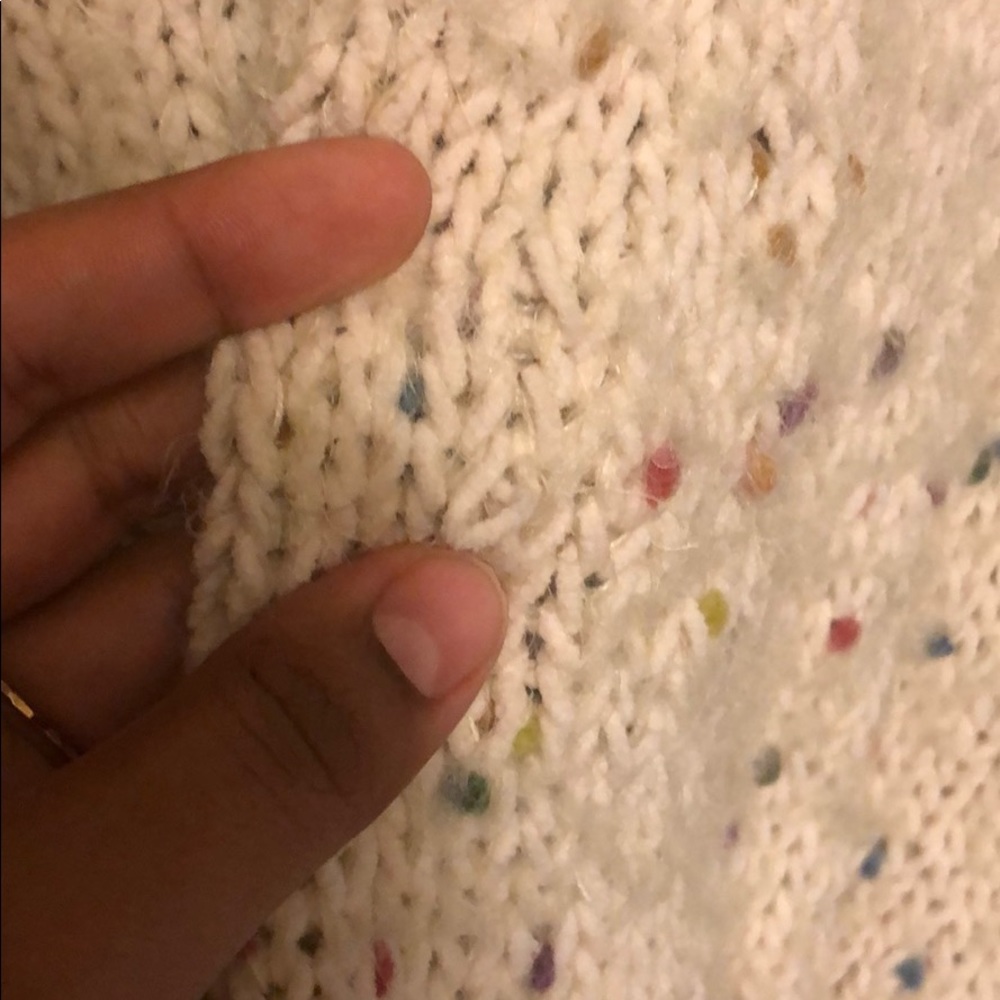 Colorful sweater - Picture 4 of 4